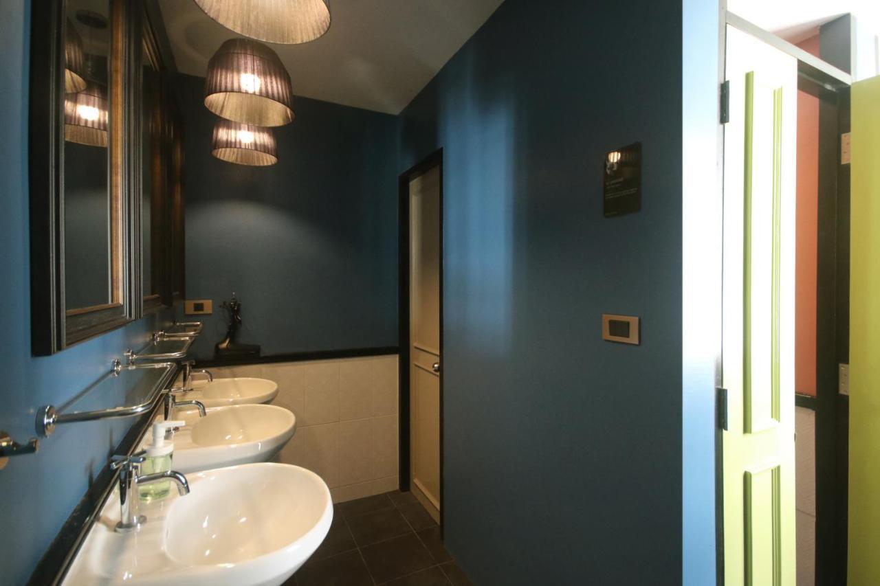 Siam Colors Hostel Bangkok Dış mekan fotoğraf